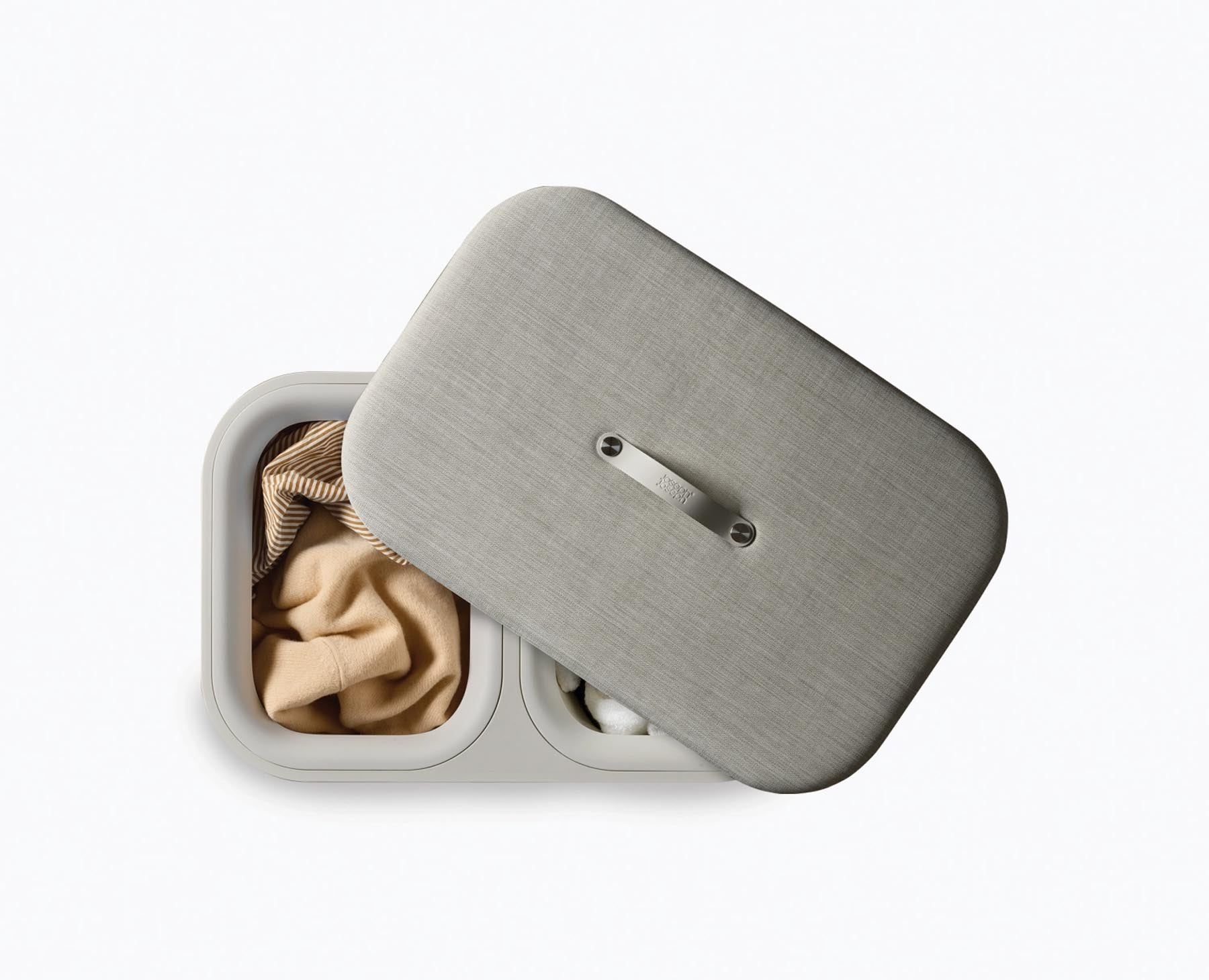 Eleganter Wäschekorb Tota Twin Luxe in Ecru, 90 l, ideal für die stilvolle Organisation von Wäsche und Haushaltsgegenständen von Joseph Joseph.