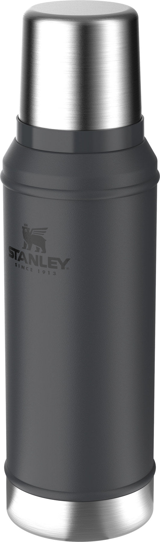 Legendary Classic Flasche 0.94l black 2.0 in Schwarz präsentiert im Onlineshop von KAQTU Design AG. Trinkflaschen ist von Stanley