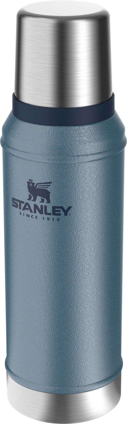 Legendary Classic Flasche 0.94l hammertone lake in Blau präsentiert im Onlineshop von KAQTU Design AG. Thermosflasche ist von Stanley