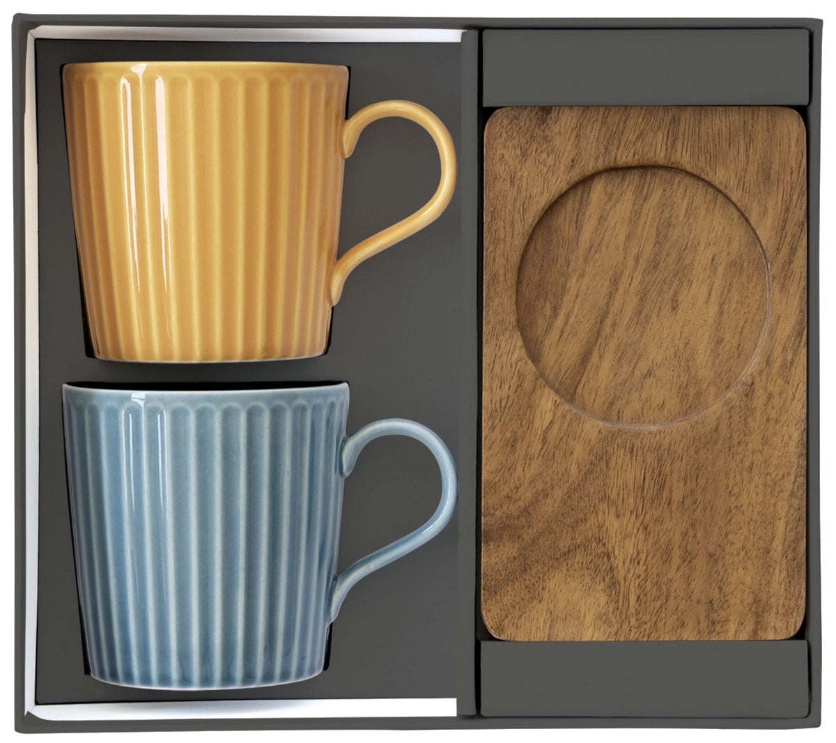 2er Set Take a Break Kaffeetasse 380ml mit Akazienunters. in Mehrfarbig präsentiert im Onlineshop von KAQTU Design AG. Tasse ist von Easy Life