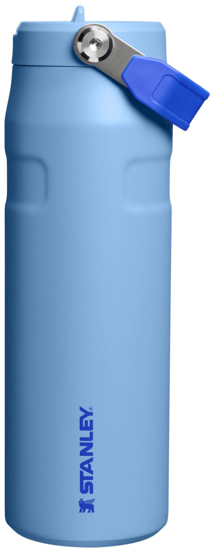 IceFlow Flip Straw Flasche 0.7l blue sky in Blau präsentiert im Onlineshop von KAQTU Design AG. Thermosflasche ist von Stanley