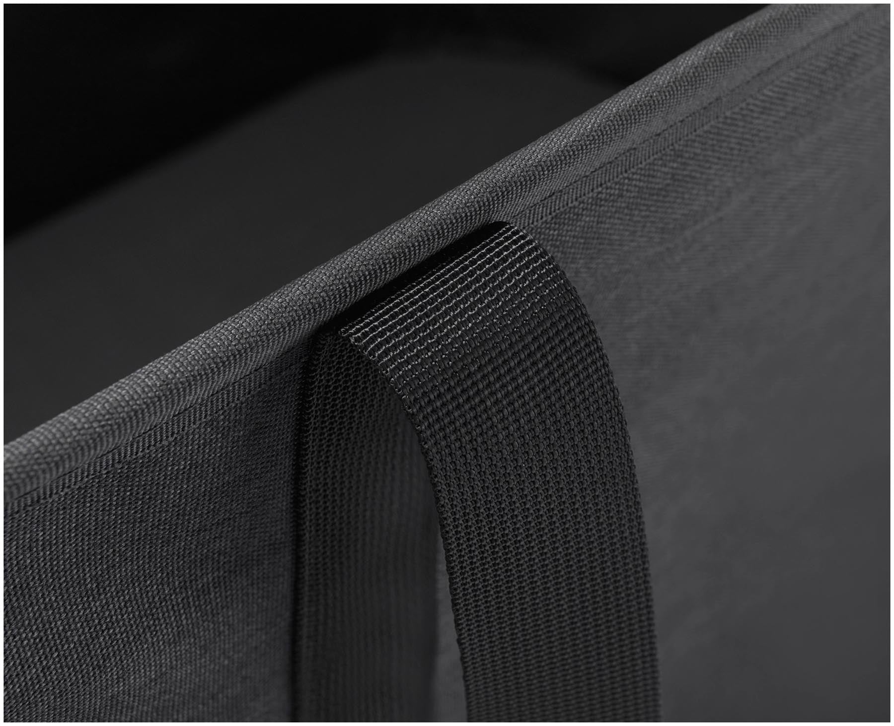 Stylischer, faltbarer Wäschekorb in elegantem Carbon Black, perfekt für die Aufbewahrung von 35 Litern Wäsche und platzsparend.