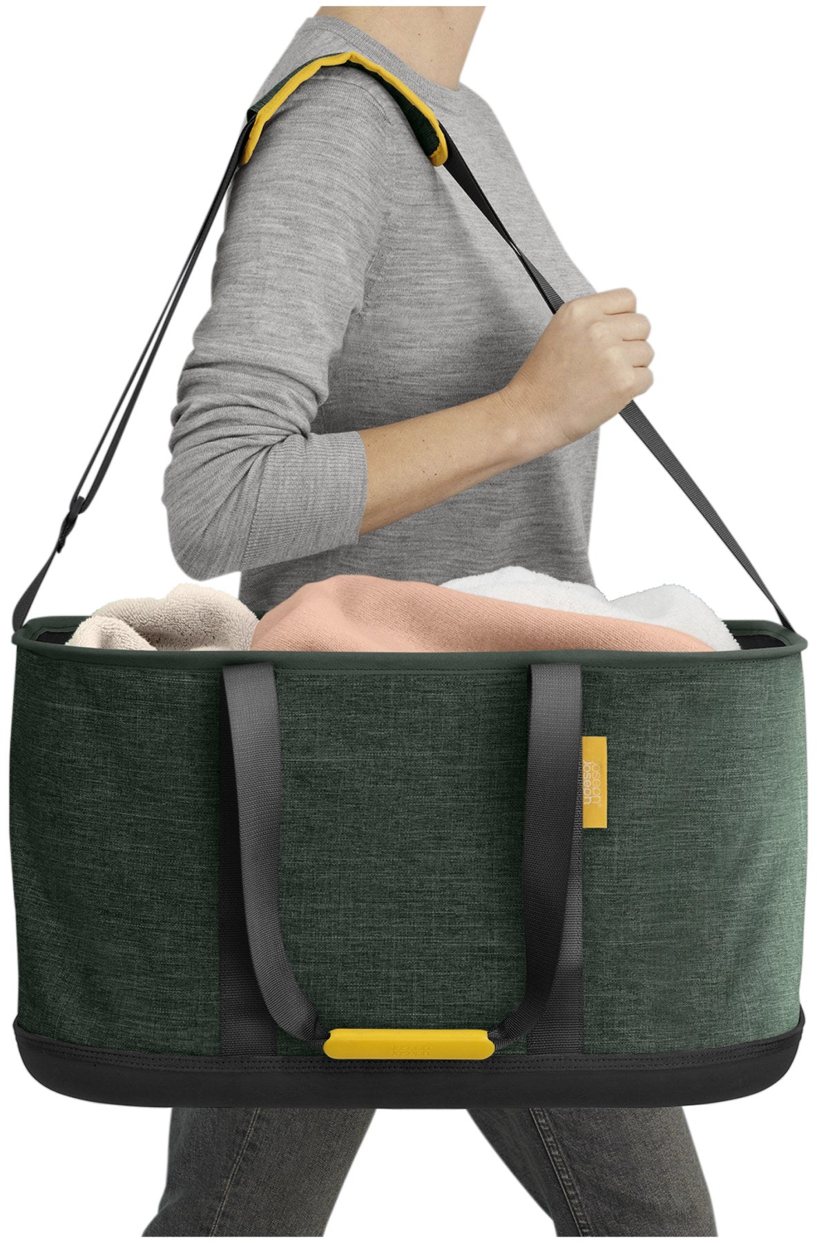 Hold-All Wäschekorb faltbar outdoor 45l grün in Grün präsentiert im Onlineshop von KAQTU Design AG. Wäschekorb ist von Joseph Joseph