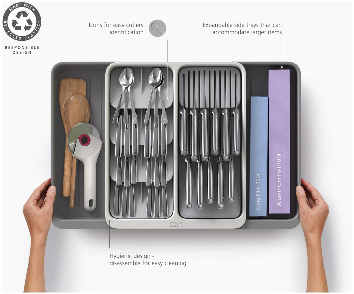 DrawerStore Besteckkasten erweiterbar aus recycl. Kunststoff in Grau präsentiert im Onlineshop von KAQTU Design AG. Besteckboxen ist von Joseph Joseph