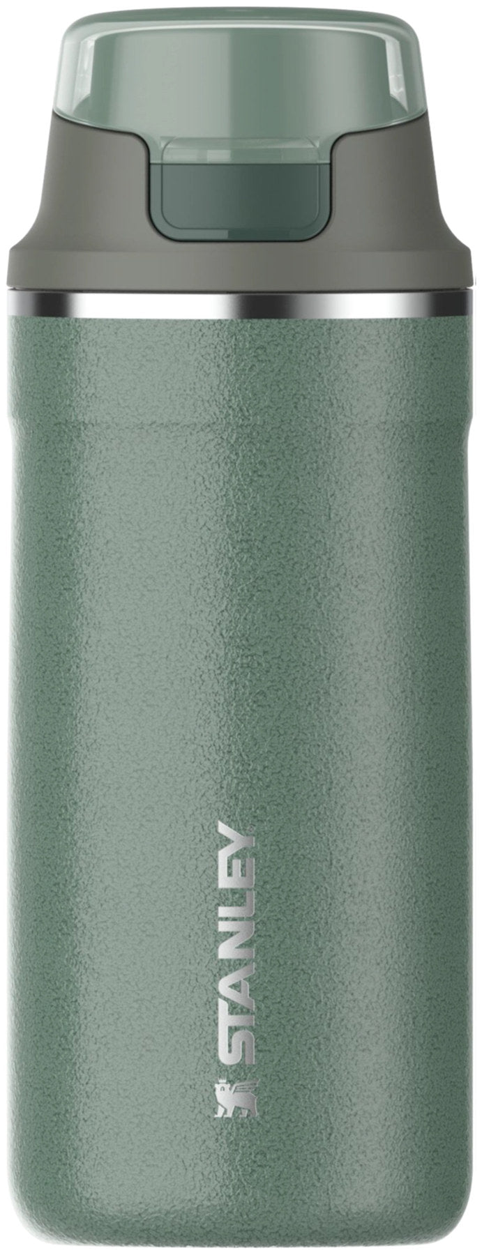 Grüne Thermosflasche District Pulse Mug 0.35l von Stanley in Hammertone-Optik, becherförmige Silhouette, Frontalansicht auf hellem Hintergrund.