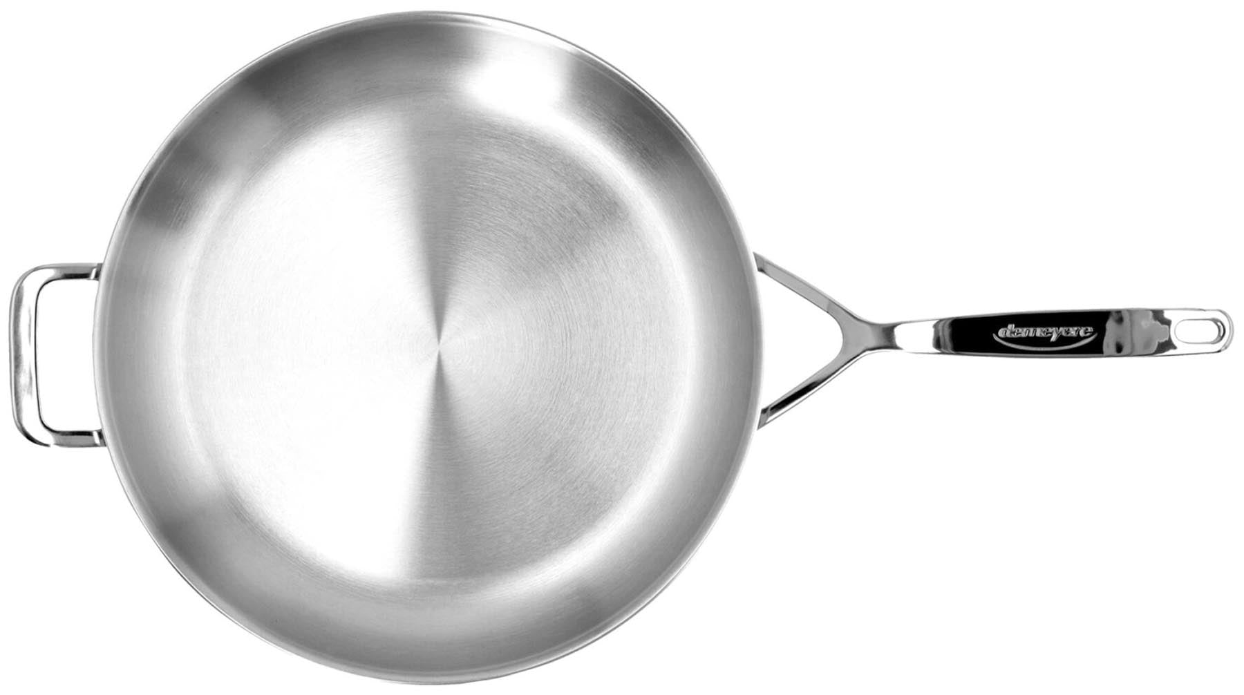 Elegante 32 cm Bratpfanne ohne Beschichtung aus der 5 Plus Kollektion von Demeyere, perfekt für fettfreies Kochen und gleichmäßige Wärmeverteilung.