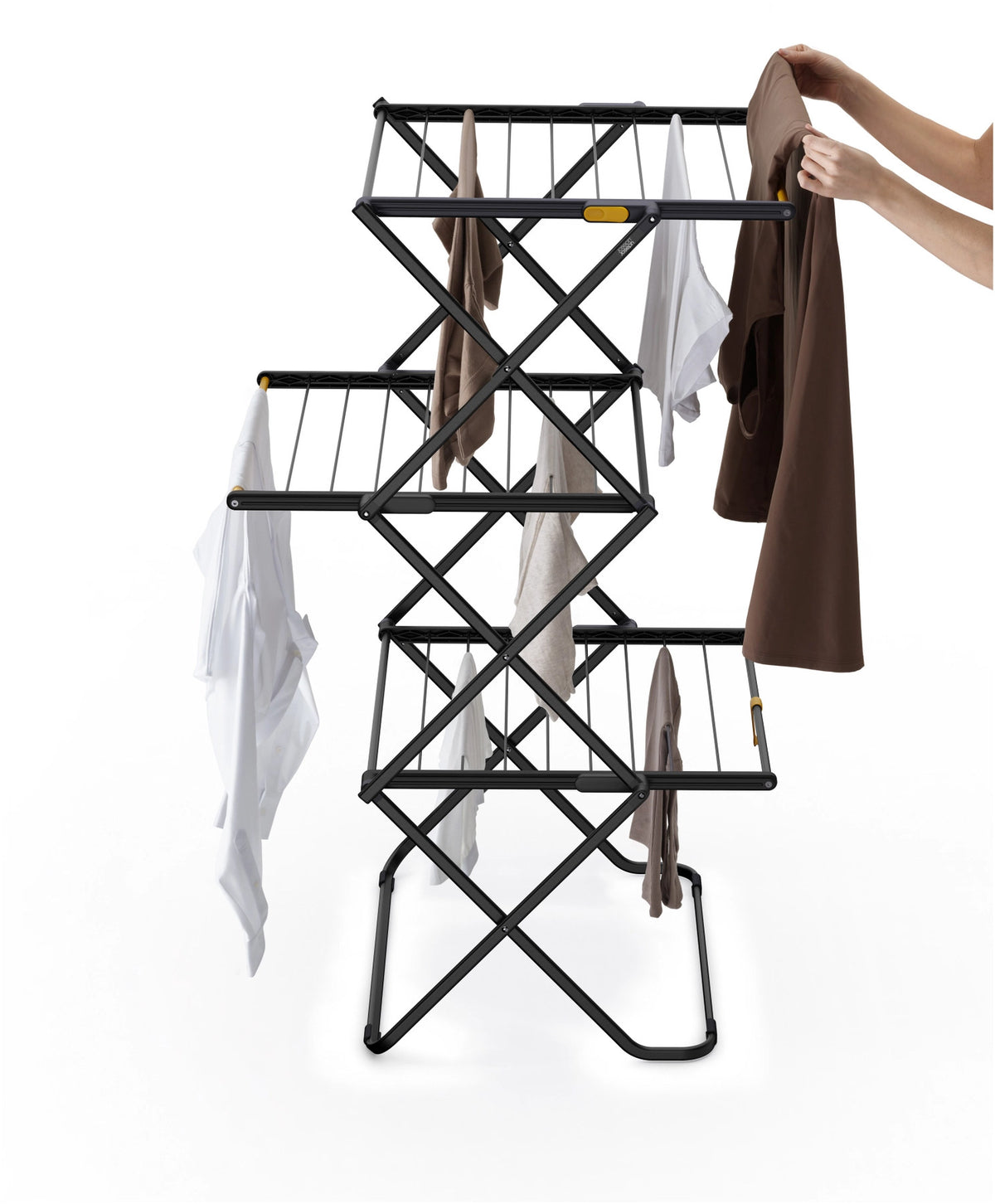 AirFrame  3-stufiger Wäscheständer in Schwarz präsentiert im Onlineshop von KAQTU Design AG. Wäscheständer ist von Joseph Joseph