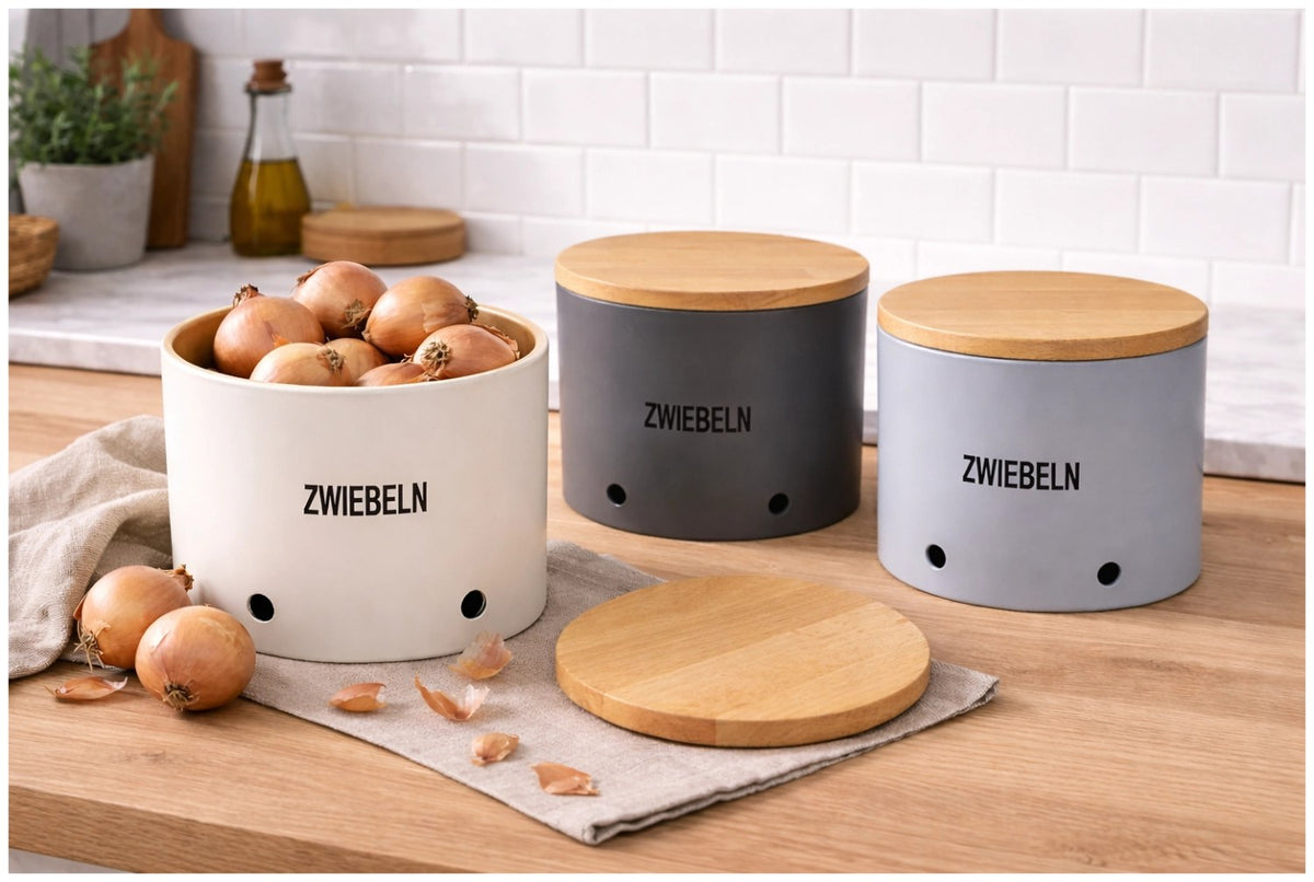 Weisser Zwiebeltopf aus Biopolymer mit Holzdeckel, zylindrische Form, Masse 20.2x15.2cm, Modell urban-grey von MAGU.