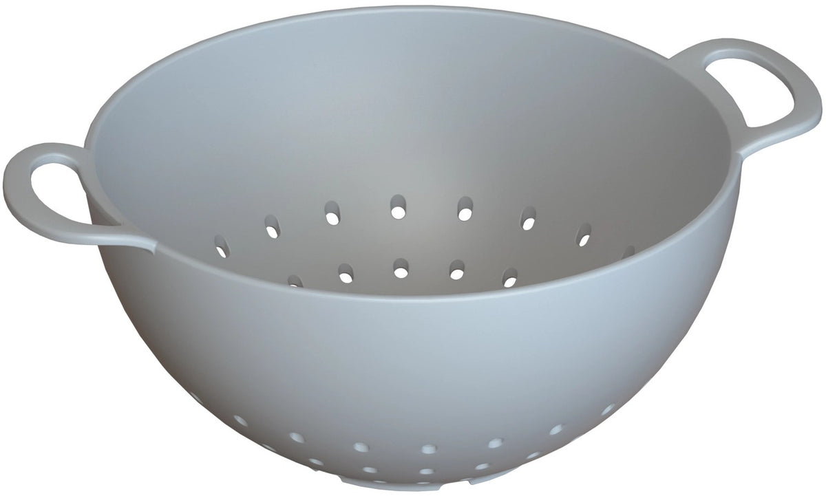 Kleines rundes Küchensieb in Silber aus Naturmaterial, Ansicht von oben mit sichtbarem feinem Sieblochmuster und schlichter Griffform.