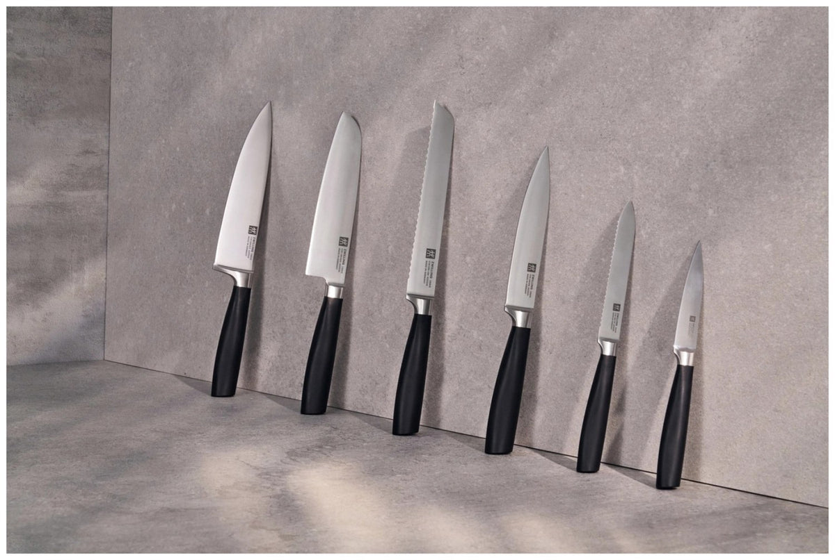 Zwilling Crave Universalmesser mit 13cm Klinge, Wellenschliff, ergonomischem Griff, mehrfarbig, aus Solingen gefertigt, Küchenmesser.