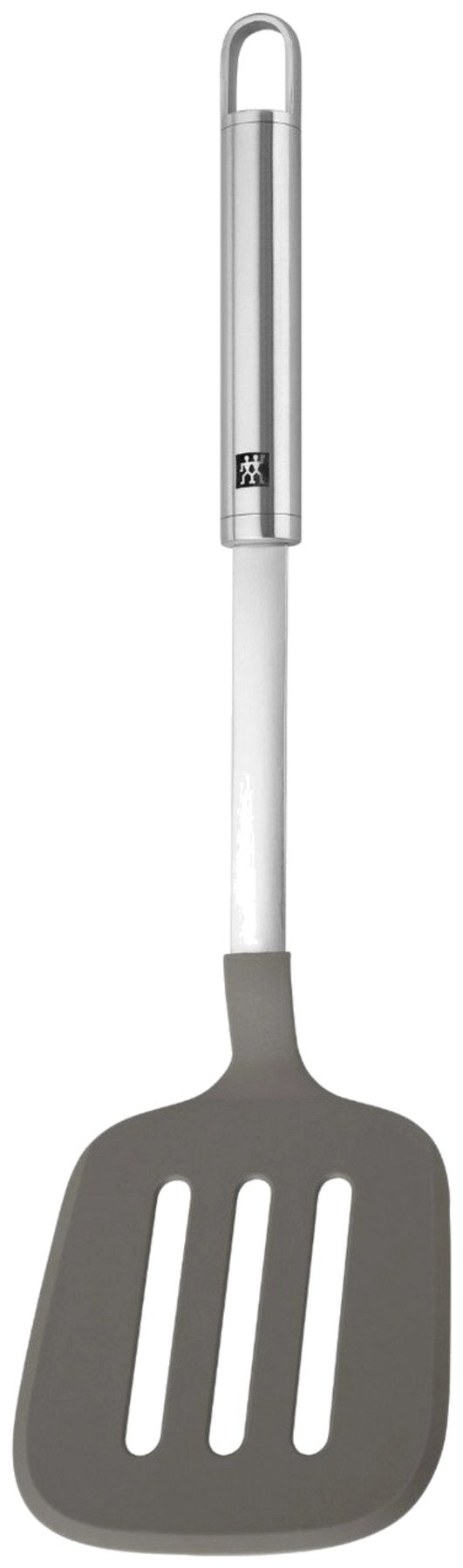 Zwilling Pro Pfannenwender in Silber, 35cm lang, mit breitem Silikonkopf und geformtem Edelstahlgriff auf weissem Hintergrund.