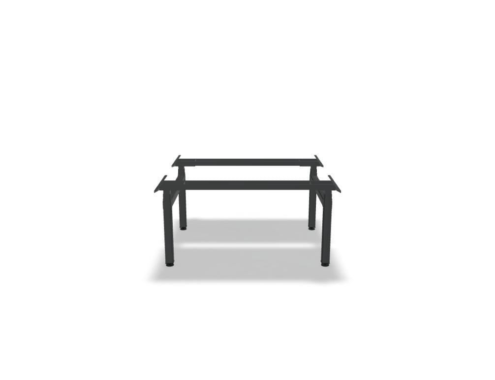 Doppelschreibtisch Ogi Drive Bench in Honigeiche mit schwarzem Metallgestell, zwei Teleskopsäulen und Bedienfeldern für Höhenverstellung.