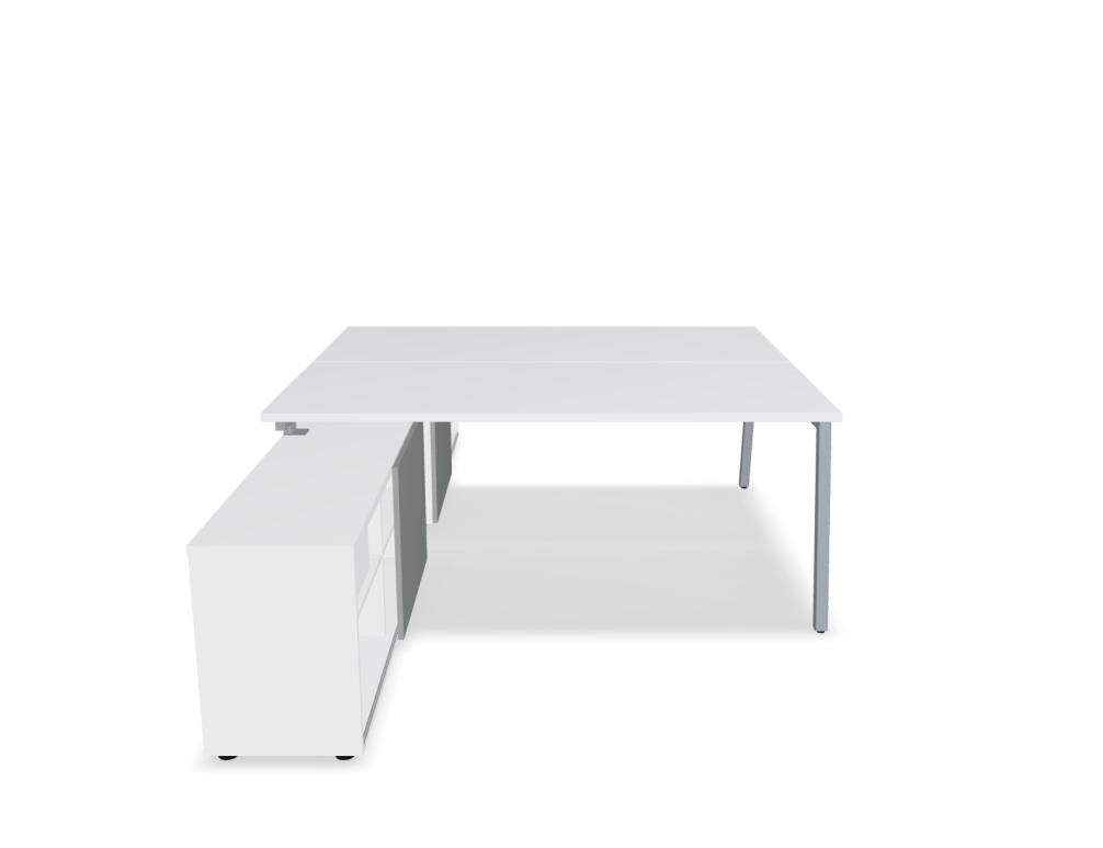 Doppelschreibtisch Ogi M Bench von Mdd mit Melamin-Tischplatte in Honigeiche und schwarzem Metallgestell, für zwei Arbeitsplätze.