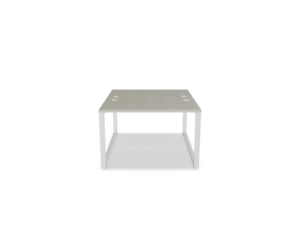 Ogi Q Bench BOQ42 Doppelschreibtisch von Mdd mit schlichtem Design, breiter Arbeitsfläche und stabilem Metallgestell.