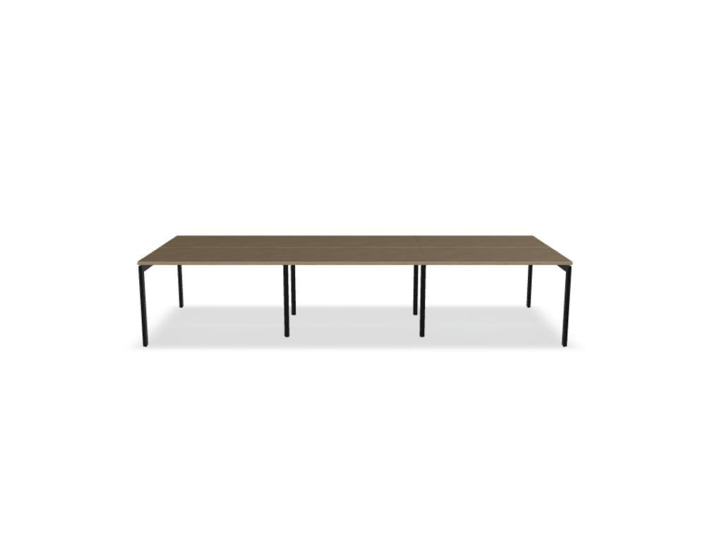 Unterer Teil des Ogi U Bench BOU42E3 Doppelschreibtischs mit hellen Holz- und Metallakzenten, ergonomische Arbeitsfläche, klar strukturierte Linien