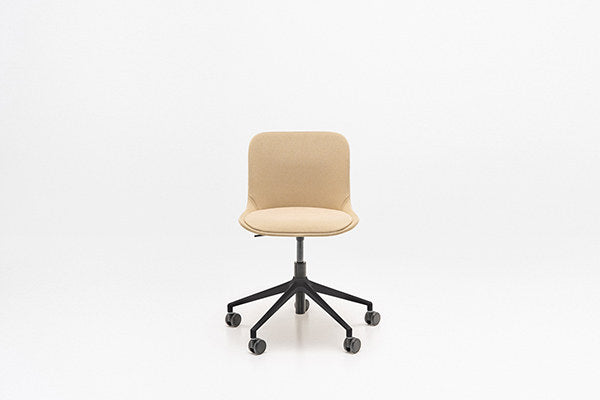 Bürostuhl Baltic 2 Classic von Mdd mit anthrazitfarbenem Schalensitz, gepolstertem Kissen und Aluminium-Drehfuss mit fünf Rollen.