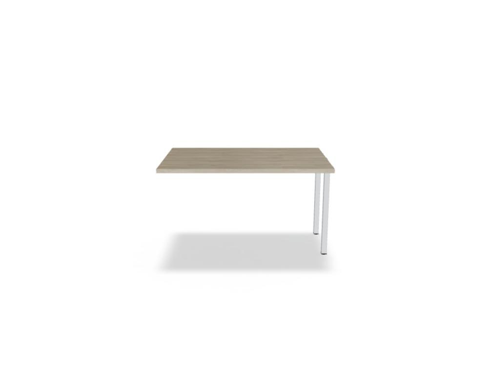 Schreibtisch Ogi U von Mdd mit Tischplatte in Honigeiche und pulverbeschichtetem, schwarzem Metallgestell im minimalistischen Design.