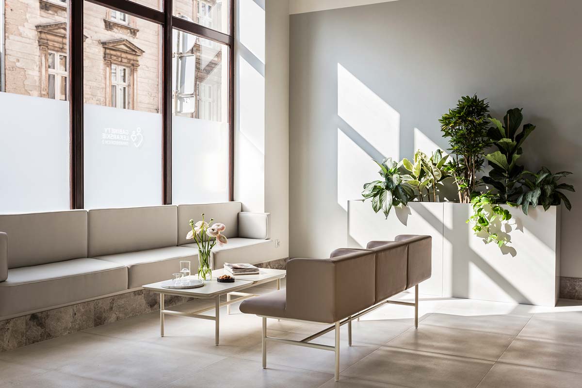 Modulares Agora AR20 Sofa von Mdd, das durch seine geschwungenen Linien und bequeme Polsterung modernen Wohnkomfort bietet.