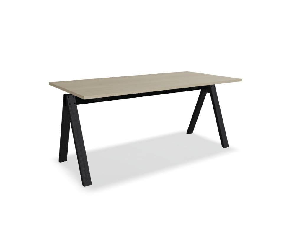 Hochtisch Viga von Mdd in Dunkler Walnuss mit schwarzem Aluminiumgestell und Eichenfuss, Masse 160x80x110 cm, Gesamtansicht des Tisches.