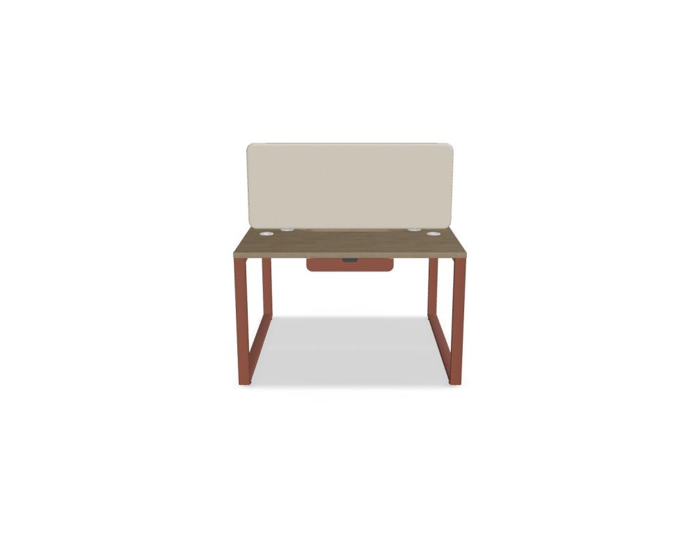 Doppelschreibtisch Ogi Q Bench mit Tischplatte in Honigeiche und schwarzem, pulverbeschichtetem Metallgestell, Ansicht von vorne.