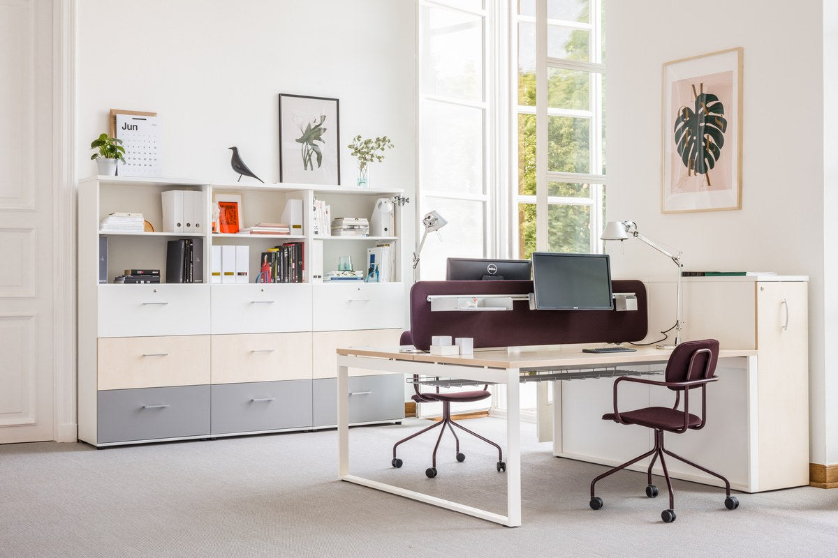 Büroschrank Standard von Mdd aus Melaminplatte mit Hängeregisterschubladen und Griffen