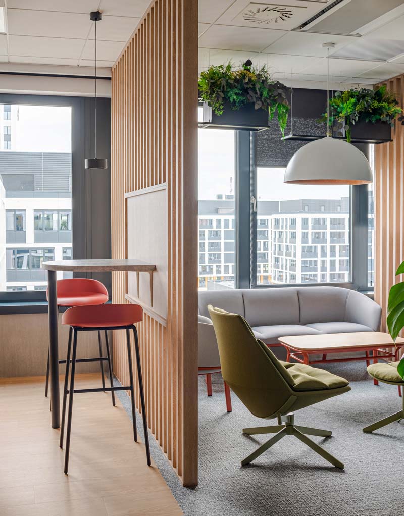 Moderner Couchtisch Grace GR02S von Mdd, gefertigt aus edlem Holz, ideal für stilvolle Wohnzimmergestaltung und gemütliche Zusammenkünfte.