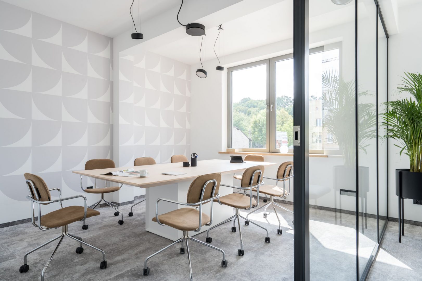 Eleganter Schreibtisch Gravity GAV7 von Mdd, ideal für das Büro, vereint stilvolles Design mit Funktionalität und schafft eine inspirierende Arbeitsumgebung.