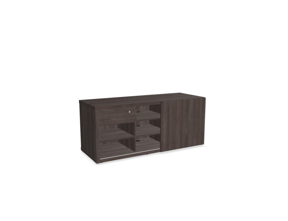 Mito Chefzimmerschrank von Mdd in Bernsteineiche mit schwarzem Ansatztisch, Schiebetür, Schublade und Plattenfachböden aus Melamin.