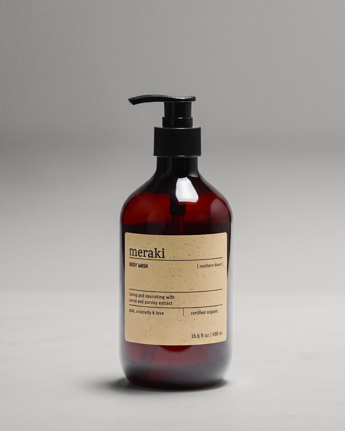 Body wash, Northern dawn in Braun präsentiert im Onlineshop von KAQTU Design AG. Duschmittel + Shampoo ist von Meraki