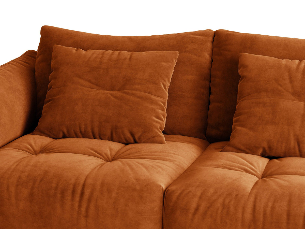Eckmodul des Bloom Sofas von Micadoni in leichtem Beige, Bezug aus Casino Velours-Stoff, schwarze Kunststoffbeine, gepolsterte Rückenlehne.