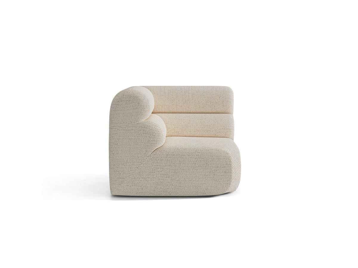 Eckmodul Neo von Micadoni in dunklem Olivgrün, gepolstertes modulares Sofa mit hoher Rückenlehne und schwarzen Kunststoffbeinen.