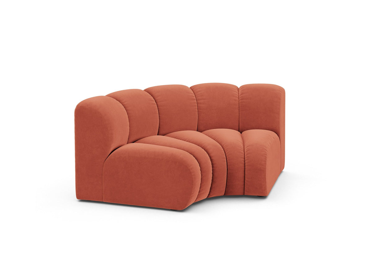 Produktfoto des Lupine Eckmoduls von Micadoni: modulares Sofa-Eckelement in leichtem Beige mit Venus-Samtbezug und schwarzen Kunststoffbeinen.