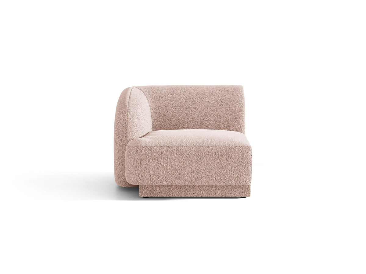 Dunkelbeiger Einsitzer aus der modularen Miley-Sofa-Serie von Micadoni, Bezug aus Bluvel-Stoff, schwarze Kunststofffüsse, kompakte quadratische Form.