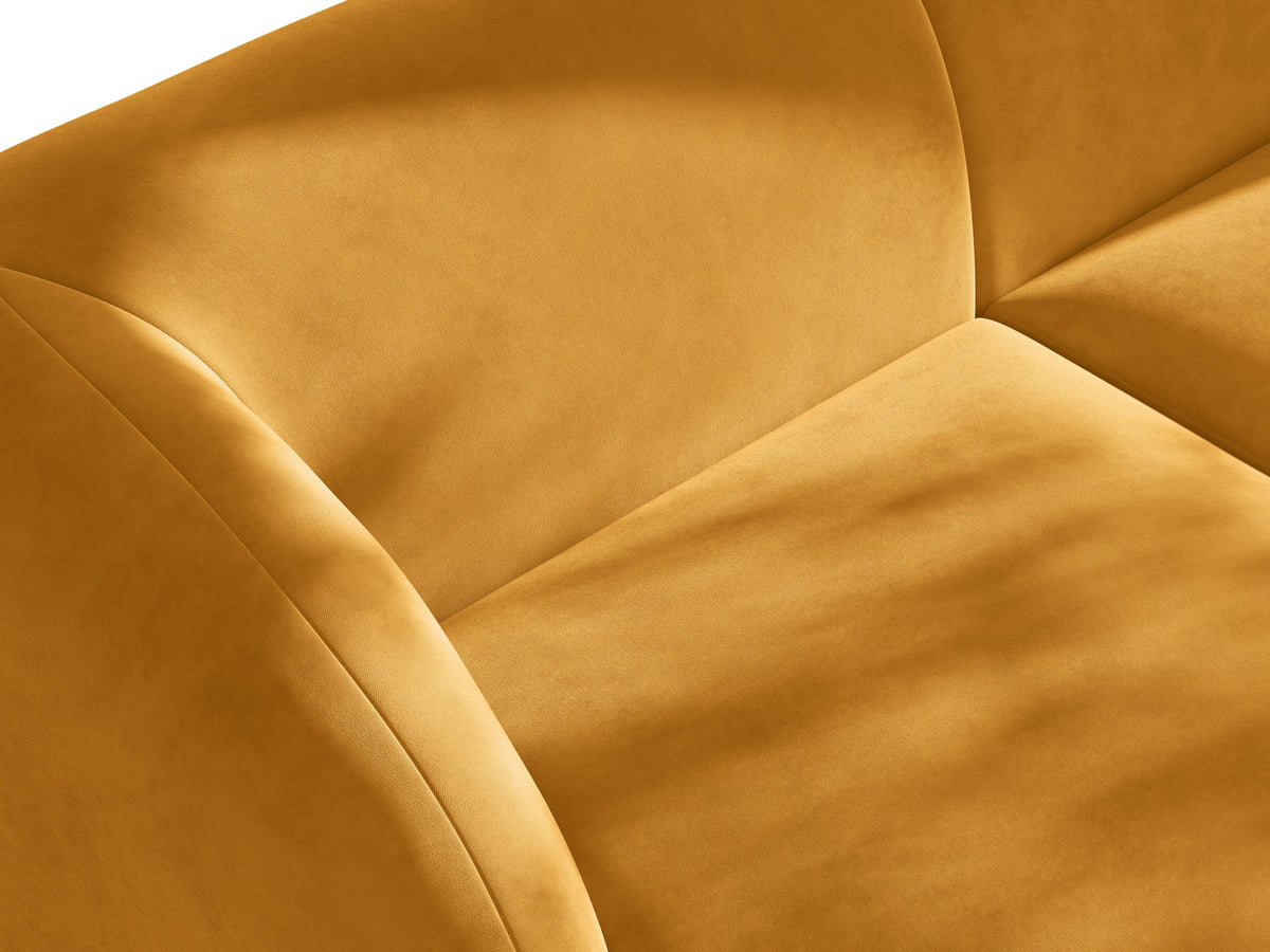 Dunkelbeiger Einsitzer aus der modularen Miley-Sofa-Serie von Micadoni, Bezug aus Bluvel-Stoff, schwarze Kunststofffüsse, kompakte quadratische Form.