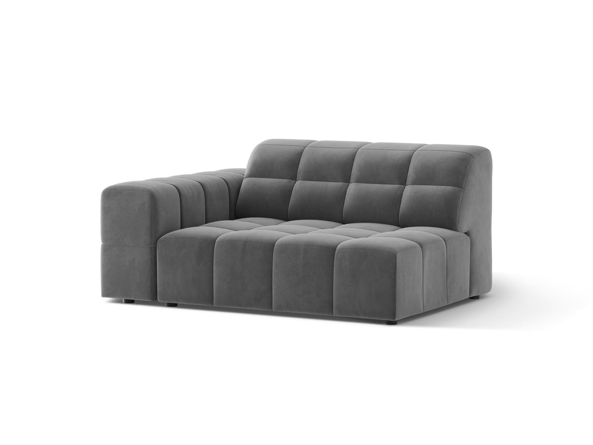Modulares Sofa Jennifer von Micadoni in Leichtes beige mit Chenille-Bezug Eden, schwarzen Kunststoffbeinen und niedriger Rückenlehne.