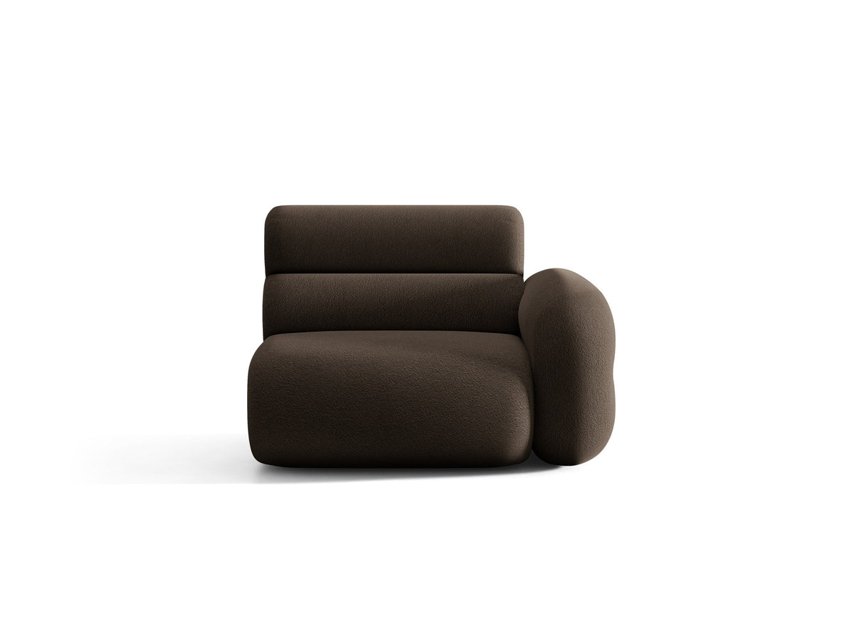 Modulares Sofa Neo von Micadoni in dunklem Olivgrün mit Baloo-Stoffbezug, hoher Rückenlehne und schwarzen Kunststoffbeinen.