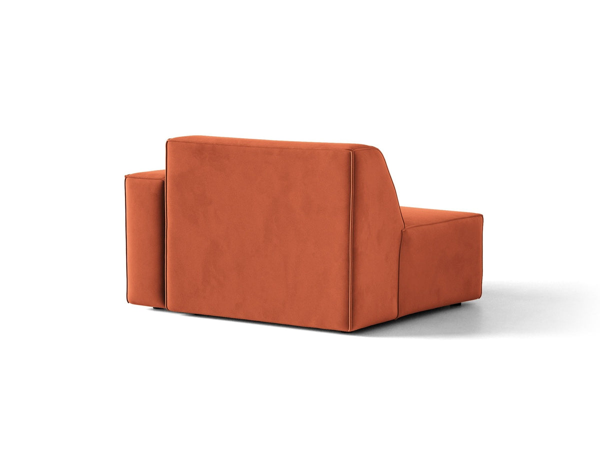 Modulares Sofa Jodie von Micadoni in leichtem Beige mit Venus-Samtstoff, schwarzen Kunststoffbeinen und rechtsseitiger Ausrichtung.