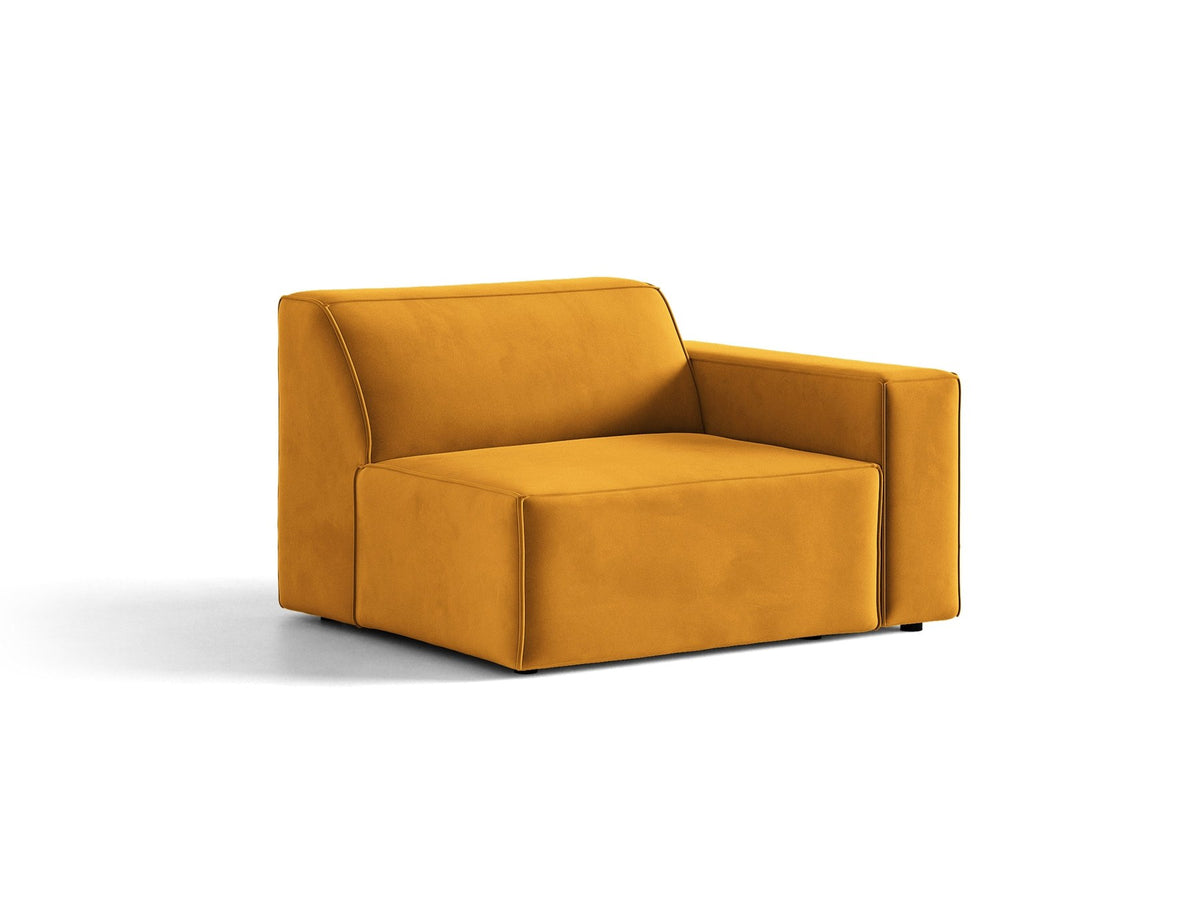 Modulares Sofa Jodie von Micadoni in leichtem Beige mit Venus-Samtstoff, schwarzen Kunststoffbeinen und rechtsseitiger Ausrichtung.