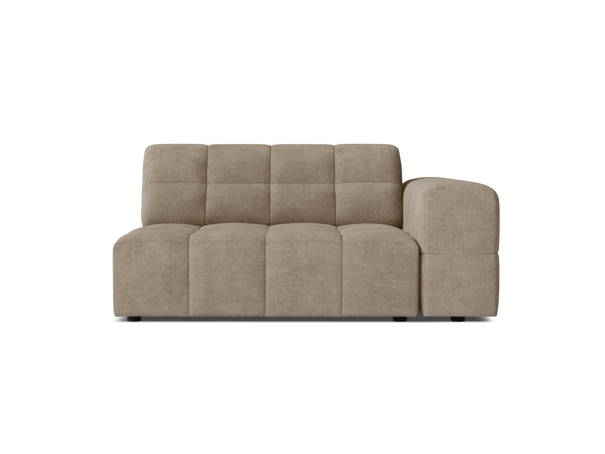 Modulares Sofa Jennifer von Micadoni in leichtem Beige, Bezug aus Eden-Chenille mit 3D-Struktur, schwarze Kunststoffbeine, rechtsseitige Ausrichtung.