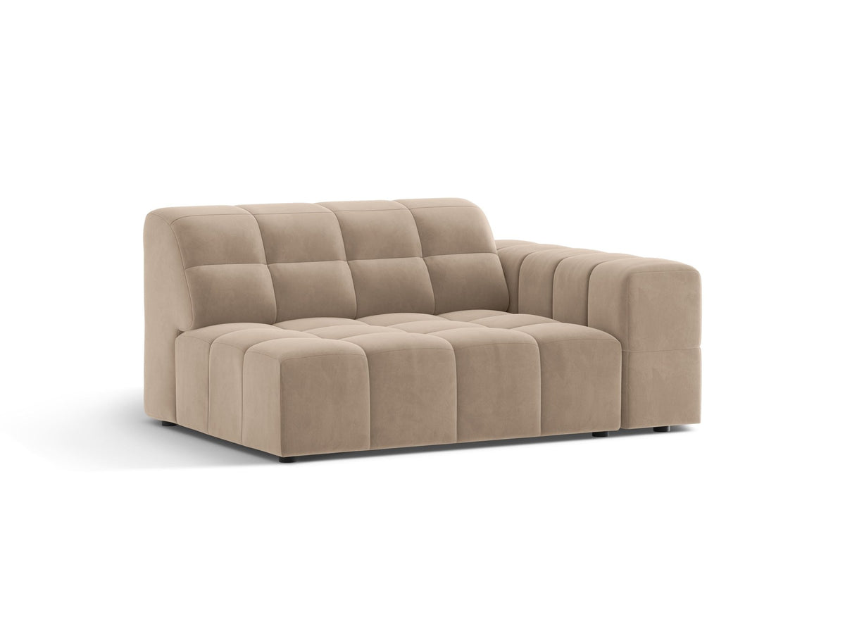 Modulares Sofa Jennifer von Micadoni in leichtem Beige, Bezug aus Eden-Chenille mit 3D-Struktur, schwarze Kunststoffbeine, rechtsseitige Ausrichtung.