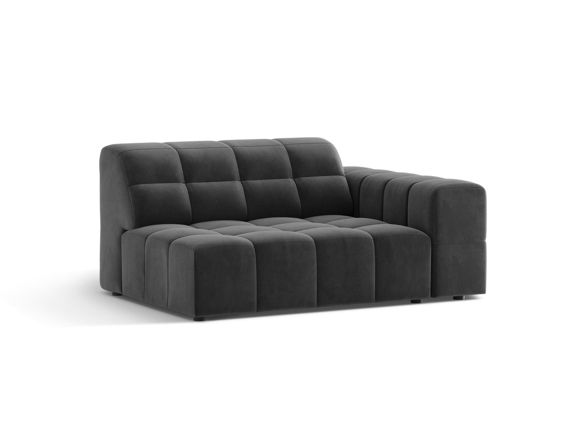 Modulares Sofa Jennifer von Micadoni in leichtem Beige, Bezug aus Eden-Chenille mit 3D-Struktur, schwarze Kunststoffbeine, rechtsseitige Ausrichtung.