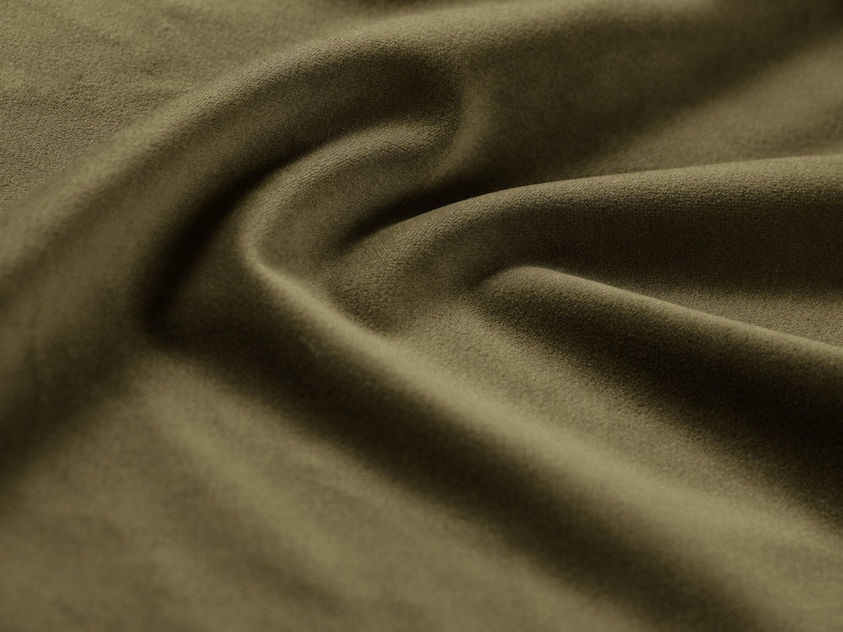 Modulares Sofa Jennifer von Micadoni in leichtem Beige, Bezug aus Eden-Chenille mit 3D-Struktur, schwarze Kunststoffbeine, rechtsseitige Ausrichtung.