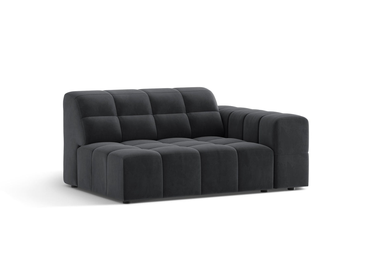 Modulares Sofa Jennifer von Micadoni in leichtem Beige, Bezug aus Eden-Chenille mit 3D-Struktur, schwarze Kunststoffbeine, rechtsseitige Ausrichtung.