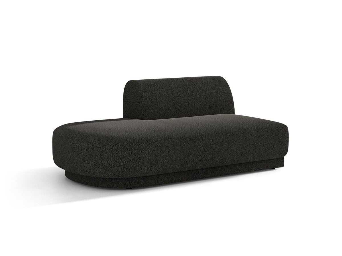 Modulares Sofa Miley von Micadoni, offener Zweisitzer links in Dunkelbeige mit Bluvel-Stoffbezug und schwarzen Kunststoffbeinen.