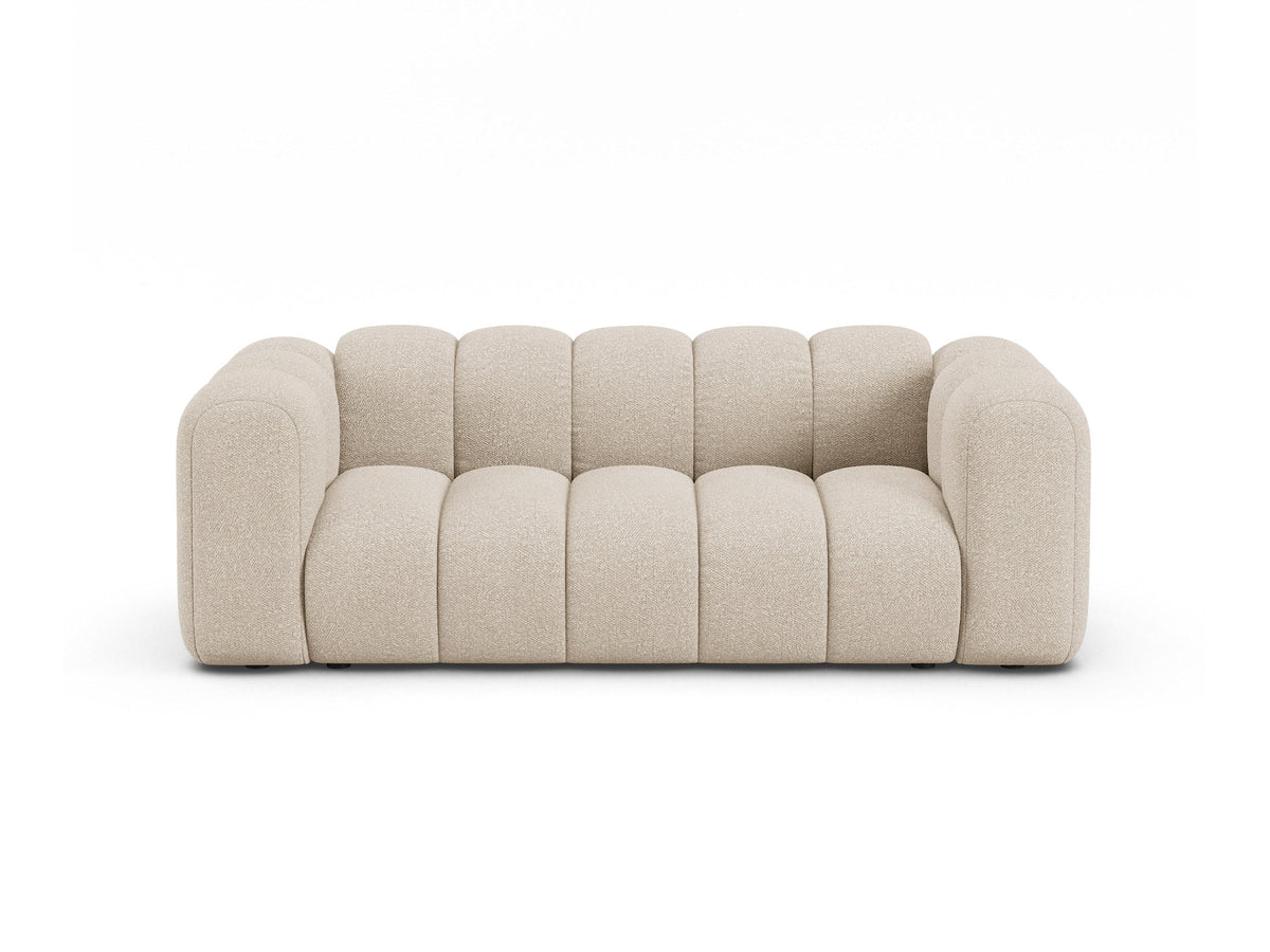 Lupine Sofa 2 Sitzer in Beige-Baloo präsentiert im Onlineshop von KAQTU Design AG. 2er Sofa ist von Micadoni