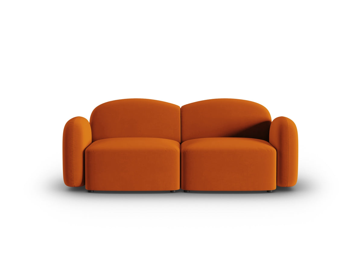 Blair Velour Sofa 2 Sitzer in Terracotta-Casino präsentiert im Onlineshop von KAQTU Design AG. 2er Sofa ist von Micadoni