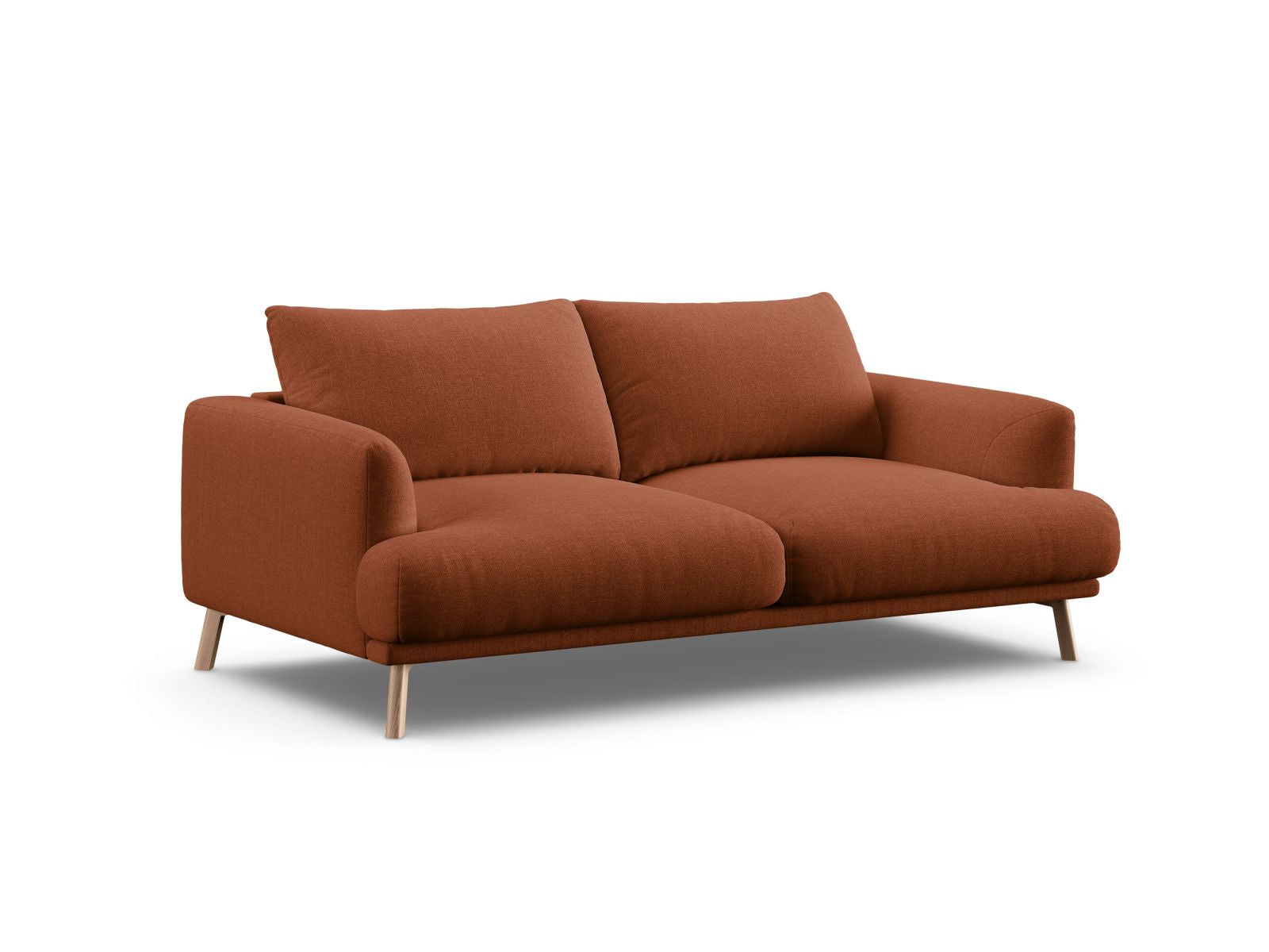 Elegantes 2-Sitzer Sofa Naomi in warmem Brick-Liberty, ideal für stilvolle Wohnräume. Hochwertige Verarbeitung von Micadoni.