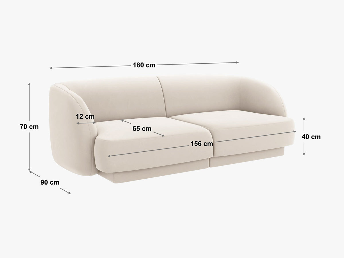 Dunkelbeiges 2er Sofa Miley von Micadoni mit Bluvel-Stoffbezug, schwarzen Kunststoffbeinen und flacher Rückenlehne, freigestellt fotografiert.