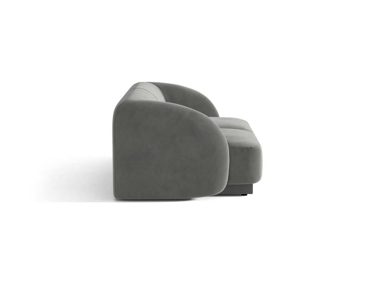 Dunkelbeiges 2er Sofa Miley von Micadoni mit Bluvel-Stoffbezug, schwarzen Kunststoffbeinen und flacher Rückenlehne, freigestellt fotografiert.
