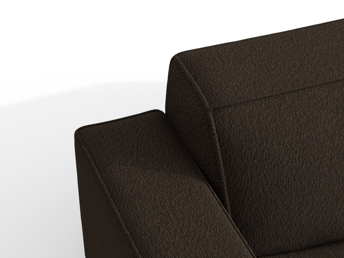 Braunes 3er Sofa Jodie von Micadoni mit Stoffbezug, schwarzen Kunststoffbeinen, ausklappbarer Bettfunktion und integriertem Stauraum im Sitzbereich.